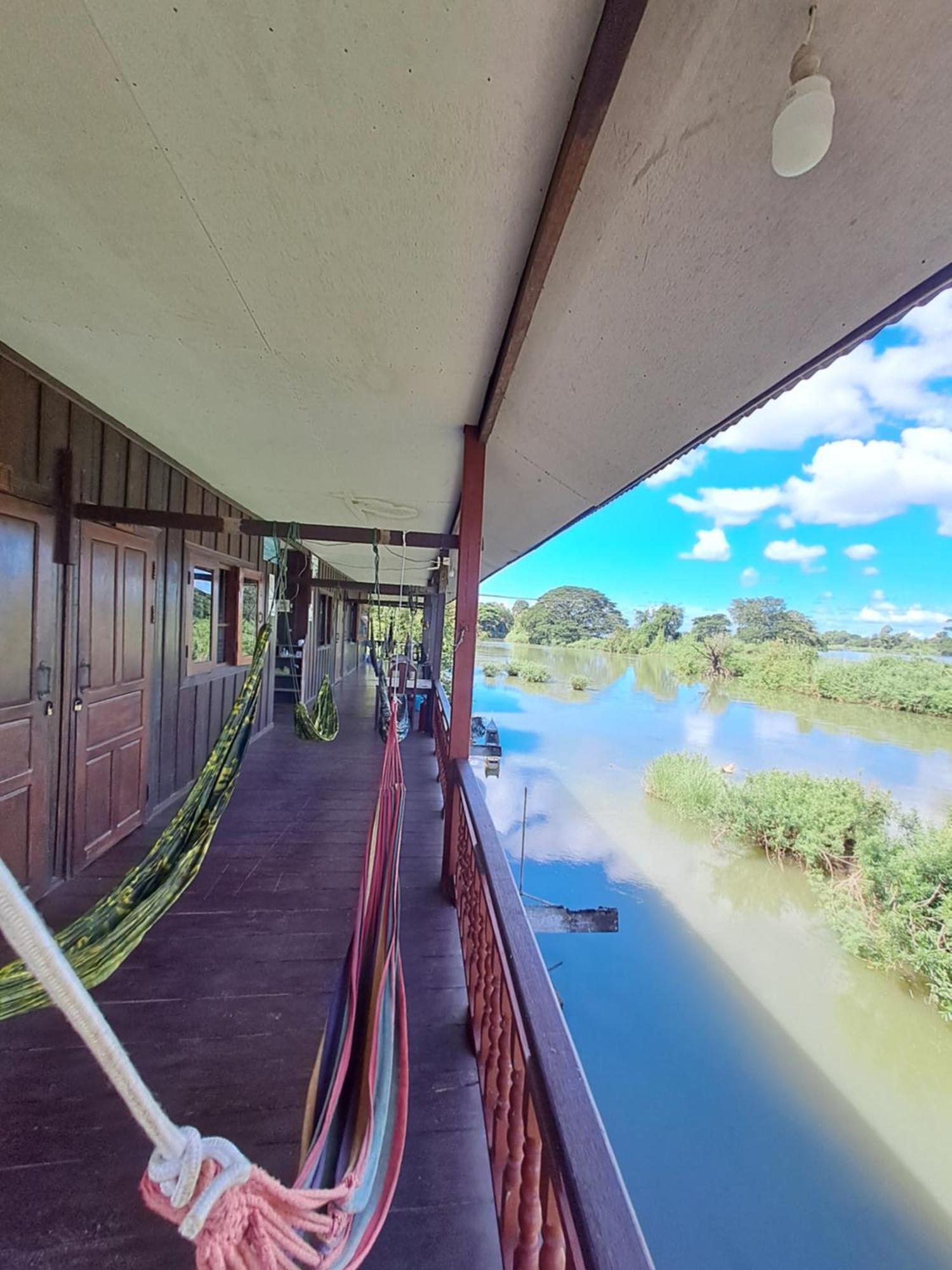 Riverside Bungalow Ban Dondét Eksteriør bilde